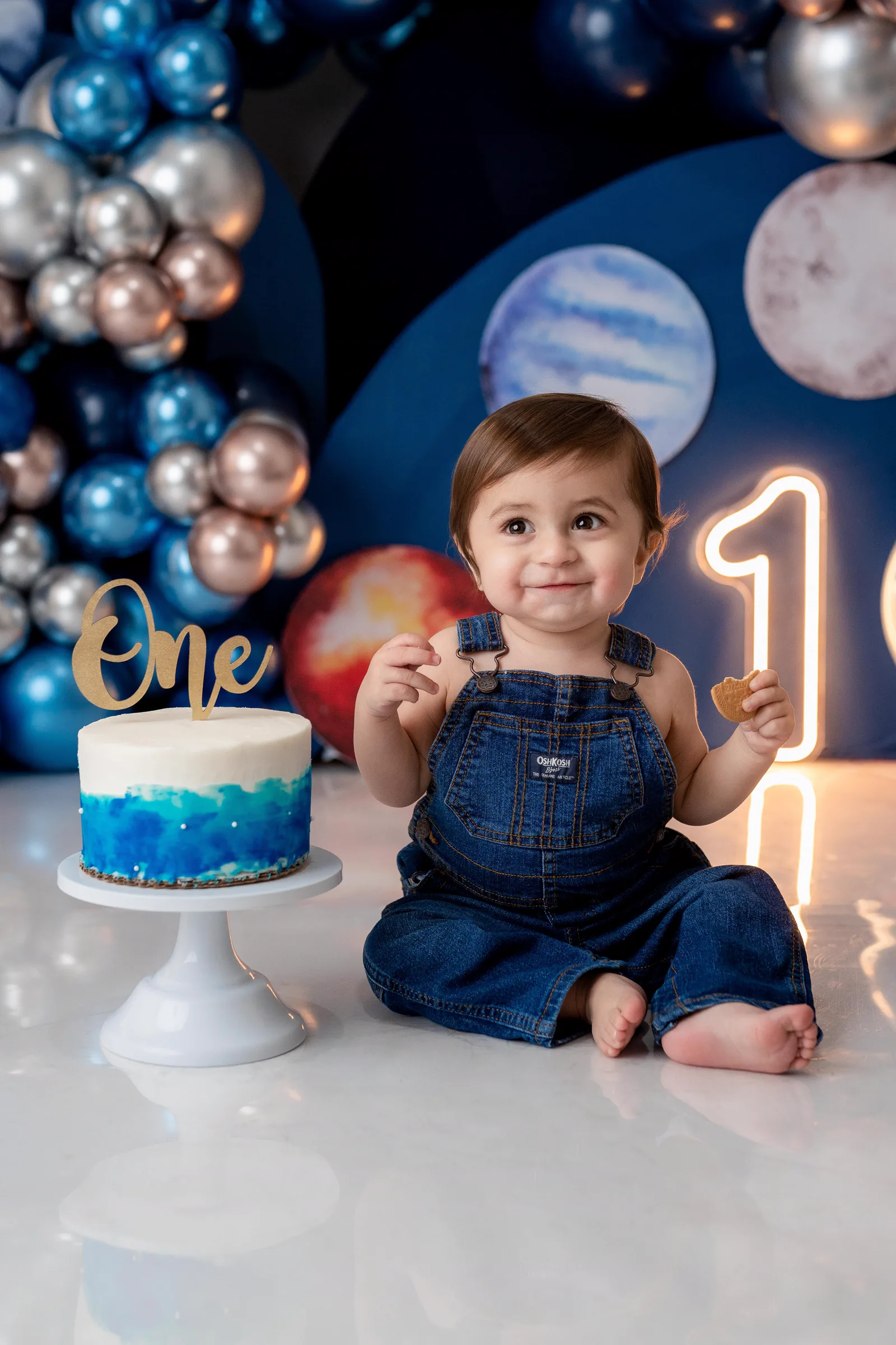 Sesión de fotos smash cake de Valeria Barrón en Ciudad Juárez
